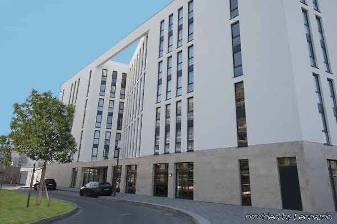 Dormero Frankfurt 4*