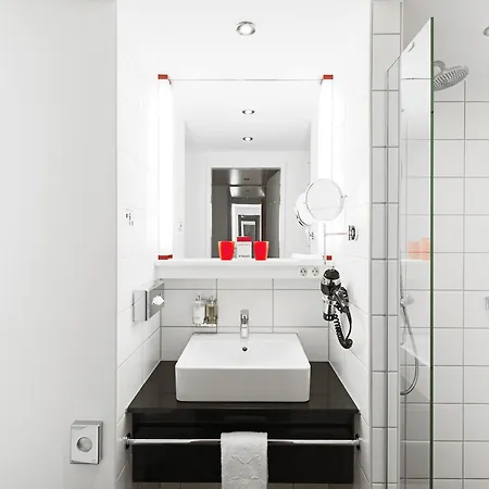 Dormero Frankfurt 4*