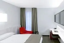 Dormero Frankfurt 4*