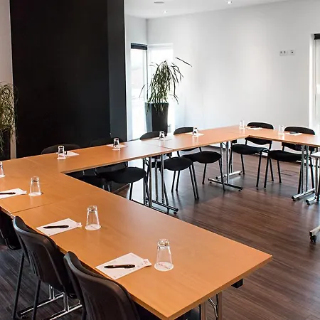 Dormero Frankfurt Hotel 4*