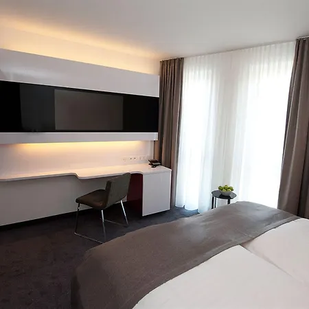 Dormero Frankfurt 4*